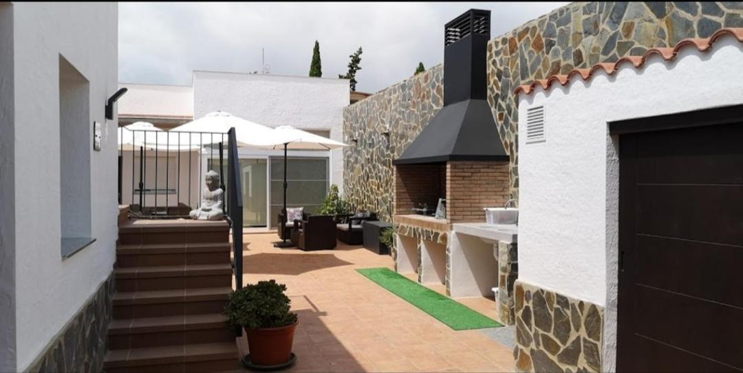 Lo Trabucador Casa Nueva En El Corazon Del Delta Villa El Poblenou del Delta Luaran gambar